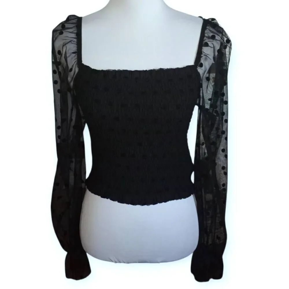 FOREVER 21 BLACK CROP SMOCKED MESH PUFF SLEEVE TOP SZ.M EUC